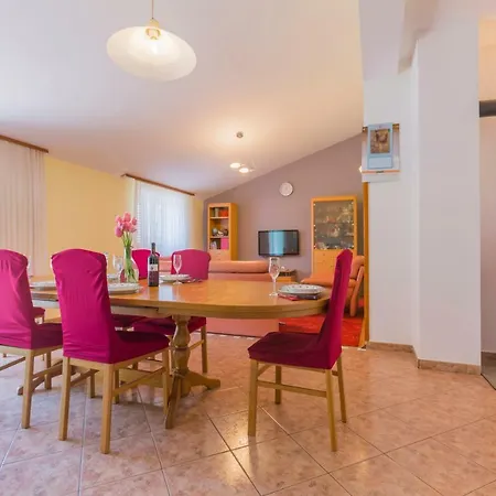 Kuca Za Odmor Rajcic Holiday home *