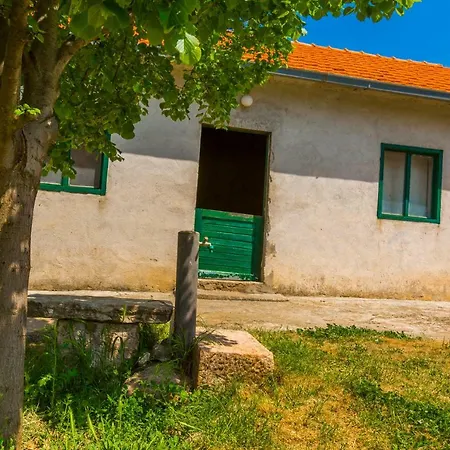 Kuca Za Odmor Rajcic Holiday home Unesic